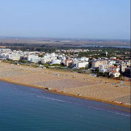 Cozy Seafront Studio With Terrace - By Beahost Apartament Bibione